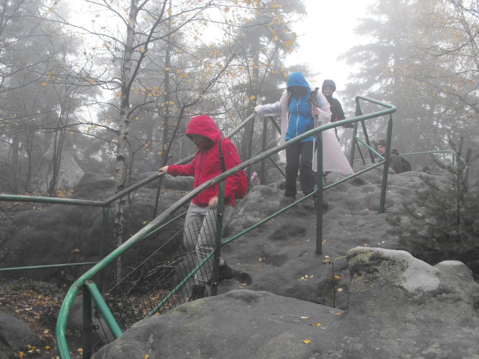 Wycieczka w Góry Stołowe s003 - PTTK Strzelin