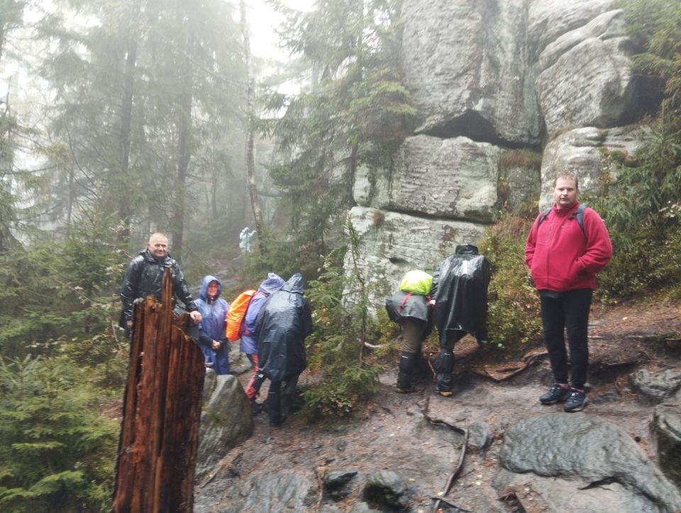 Wycieczka w Góry Stołowe s003 - PTTK Strzelin