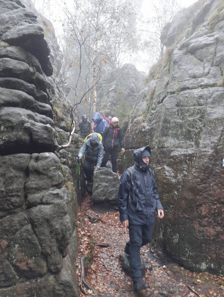 Wycieczka w Góry Stołowe s003 - PTTK Strzelin