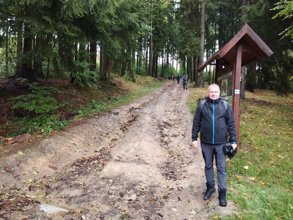 Wycieczka w Góry Stołowe s003 - PTTK Strzelin