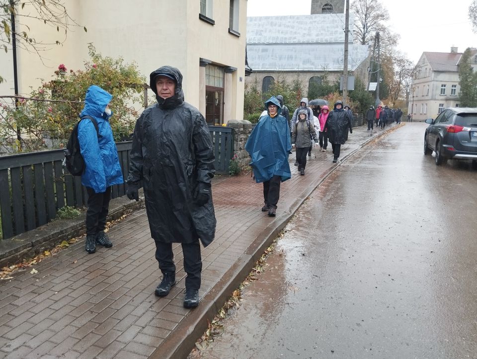 Wycieczka w Góry Stołowe s003 - PTTK Strzelin