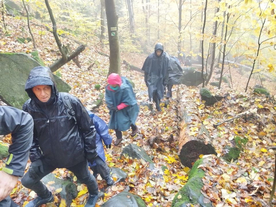 Wycieczka w Góry Stołowe s003 - PTTK Strzelin