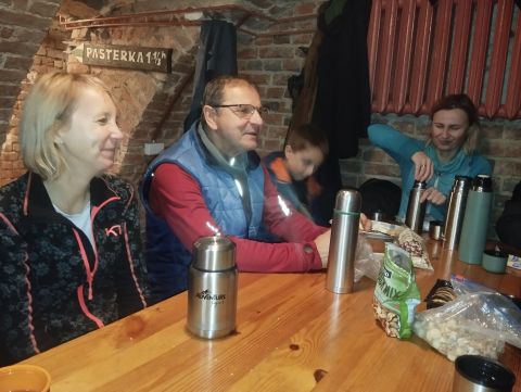 Wycieczka w Góry Stołowe s48 - PTTK Strzelin