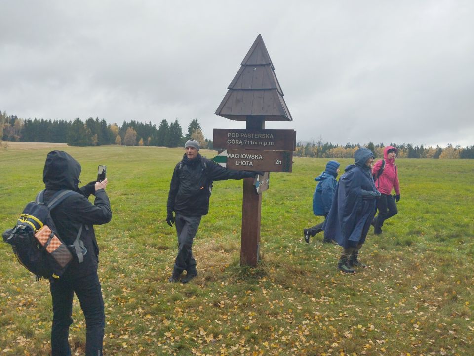 Wycieczka w Góry Stołowe s003 - PTTK Strzelin