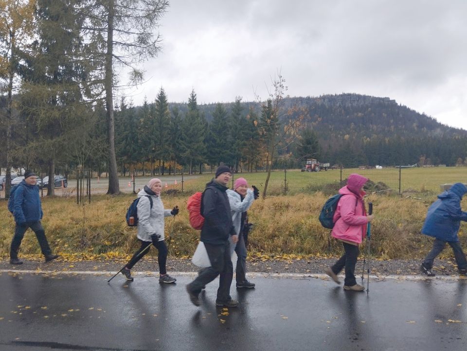 Wycieczka w Góry Stołowe s003 - PTTK Strzelin