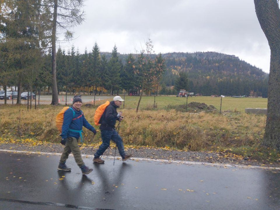 Wycieczka w Góry Stołowe s003 - PTTK Strzelin