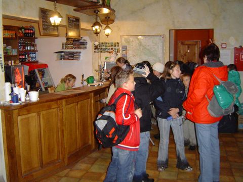 Szczeliniec Wielki - schronisko PTTK