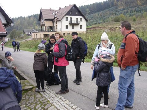 XVI Rajd 'G�ry Sto�owe' - skansen w Pstr��nej s030 - PTTK Strzelin