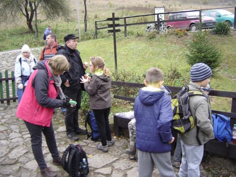 XVI Rajd 'G�ry Sto�owe' - skansen w Pstr��nej s049 - PTTK Strzelin