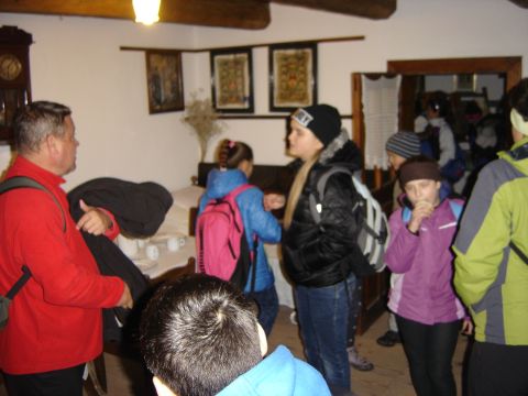 XVI Rajd 'G�ry Sto�owe' - skansen w Pstr��nej s055 - PTTK Strzelin