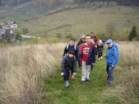 XVI Rajd 'G�ry Sto�owe' - skansen w Pstr��nej s070 - PTTK Strzelin