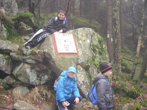 XVI Rajd 'G�ry Sto�owe' - podej�cie na B��dne Ska�y s095 - PTTK Strzelin