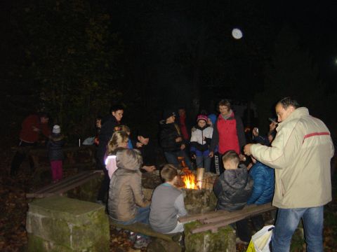 XVI Rajd 'G�ry Sto�owe' - ognisko w Radkowie s004 - PTTK Strzelin