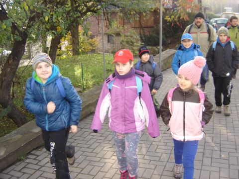 XVI Rajd 'G�ry Sto�owe' - wyj�cie ze Szczytnej s024 - PTTK Strzelin