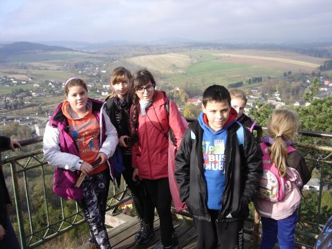 XVI Rajd 'G�ry Sto�owe' - taras widokowy na Szczytniku s055 - PTTK Strzelin