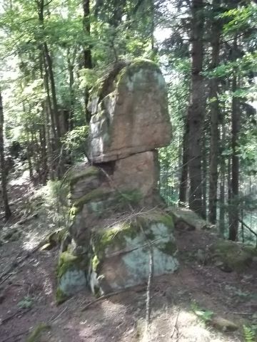 Brzytwa - Orlik - piaskowcowy bastion skalny - G�ry Sto�owe s004 - PTTK Strzelin