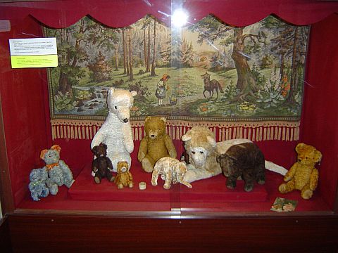 Muzeum Zabawek 'Bajka' - Kudowa-Zdr�j s115 - PTTK Strzelin