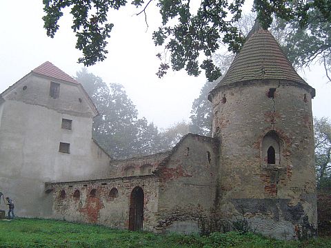 Witostowice - zamek s026 - PTTK Strzelin