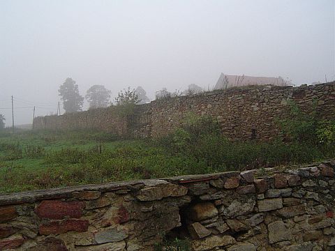 Witostowice - zamek - mur obronny s047 - PTTK Strzelin