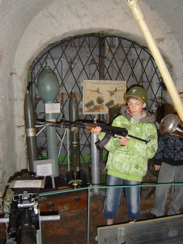 �widnica - Muzeum Broni - wycieczka s008 - PTTK Strzelin