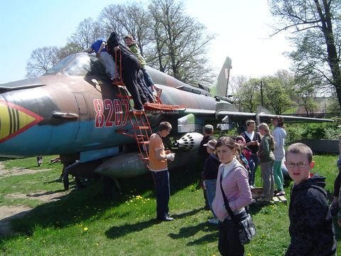 �widnica - Muzeum Broni - wycieczka s021 - PTTK Strzelin