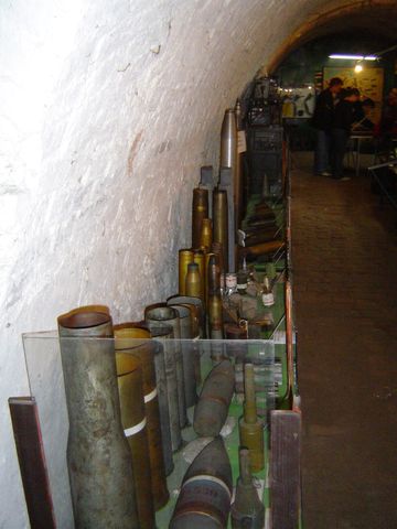 Muzeum Broni - �widnica s037 - PTTK Strzelin