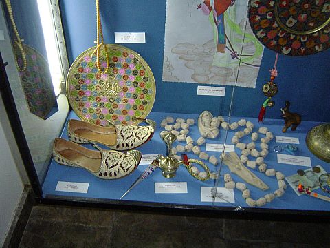 �wi�ty Krzy� - Muzeum Misyjne