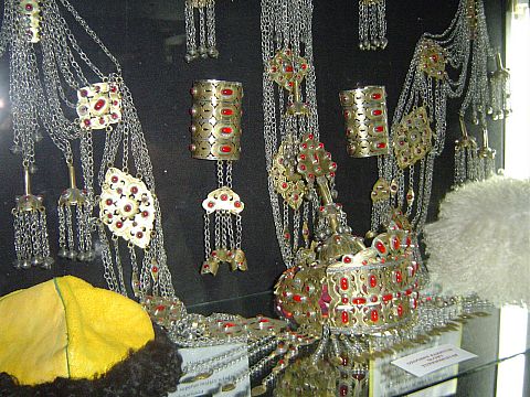 �wi�ty Krzy� - Muzeum Misyjne