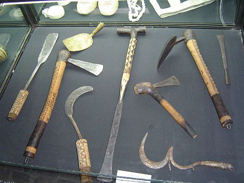 �wi�ty Krzy� - Muzeum Misyjne