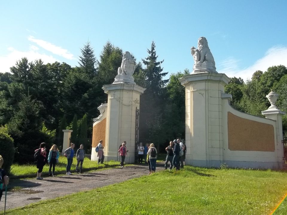 Wycieczka - Pogórze Wałbrzyskie s002 - PTTK Strzelin