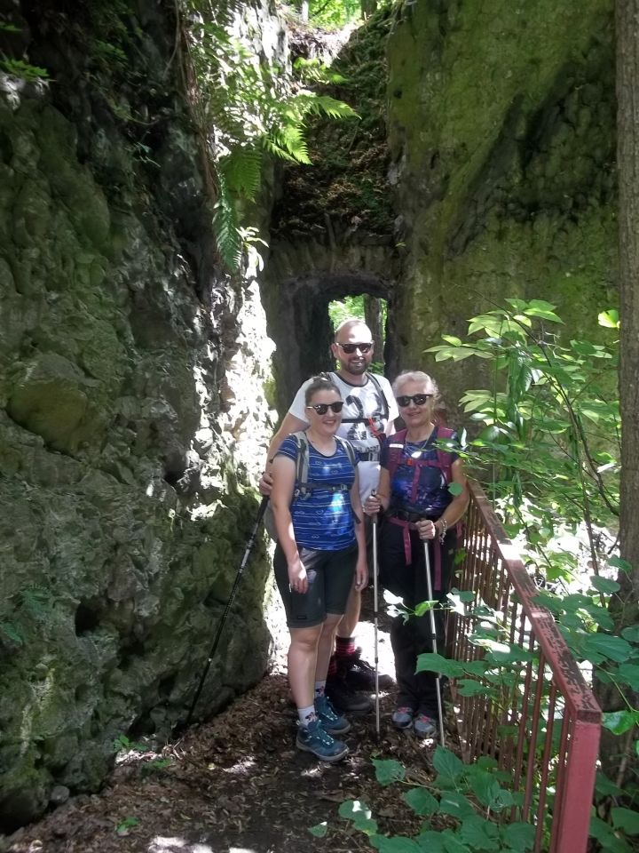 Wycieczka - Pogórze Wałbrzyskie s002 - PTTK Strzelin