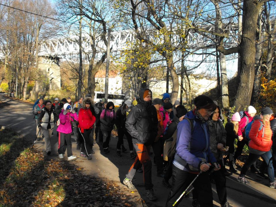 Wycieczka w Góry Wałbrzyskie s002 - PTTK Strzelin