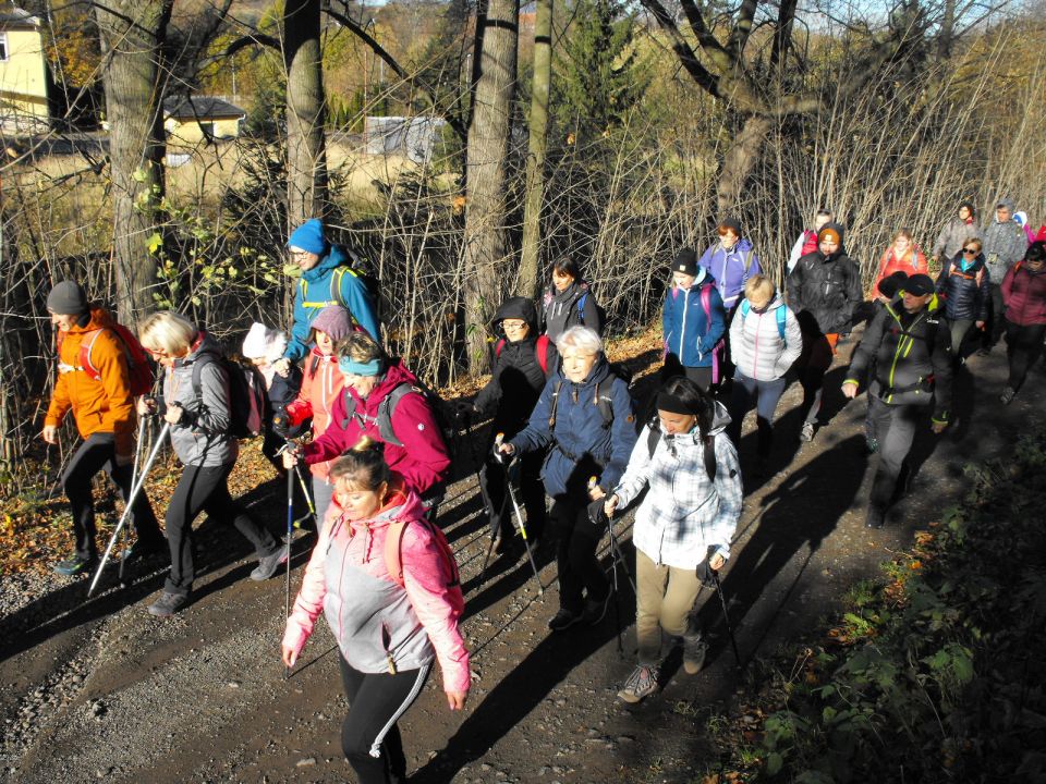 Wycieczka w Góry Wałbrzyskie s002 - PTTK Strzelin