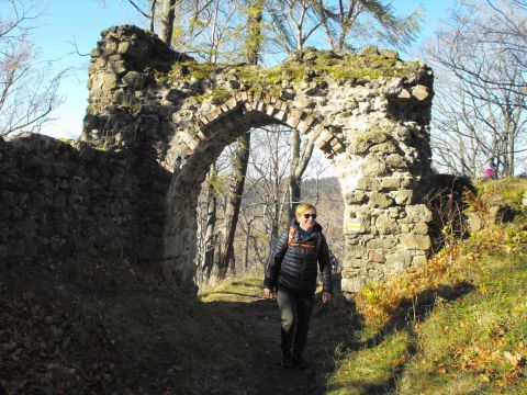 Wycieczka w Góry Wałbrzyskie s18 - PTTK Strzelin