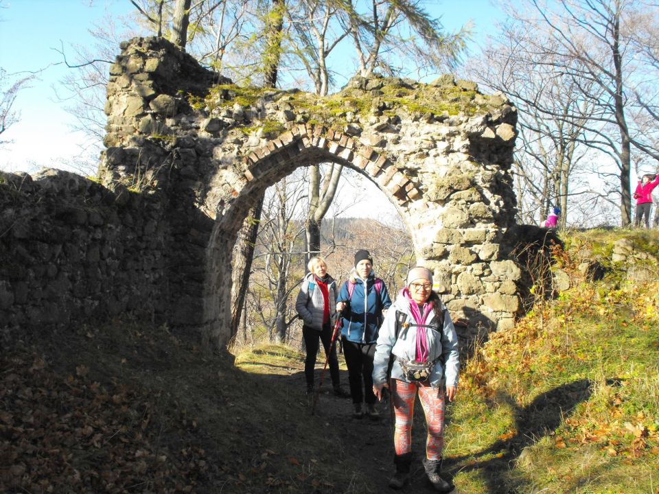 Wycieczka w Góry Wałbrzyskie s002 - PTTK Strzelin