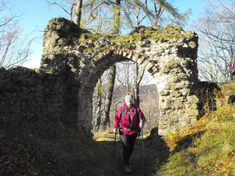 Wycieczka w Góry Wałbrzyskie s31 - PTTK Strzelin