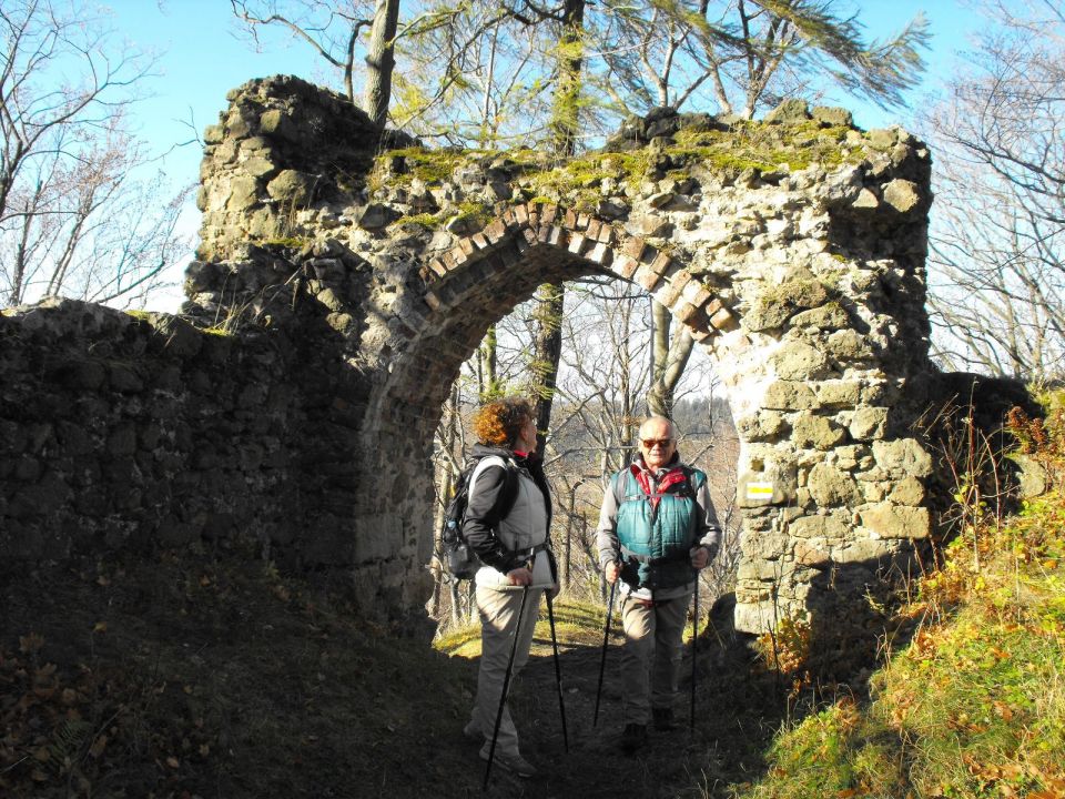 Wycieczka w Góry Wałbrzyskie s002 - PTTK Strzelin