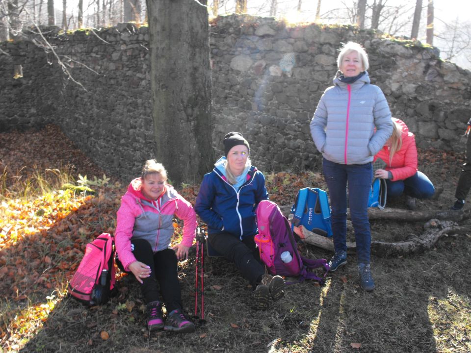 Wycieczka w Góry Wałbrzyskie s002 - PTTK Strzelin