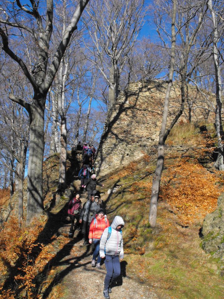 Wycieczka w Góry Wałbrzyskie s002 - PTTK Strzelin