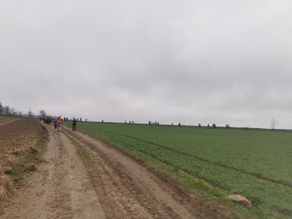 Wycieczka po Pogórzu Wałbrzyskim s002 - PTTK Strzelin