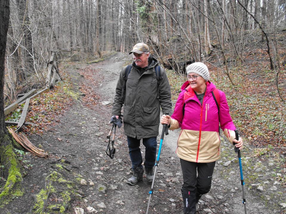 Wycieczka po Pogórzu Wałbrzyskim s002 - PTTK Strzelin