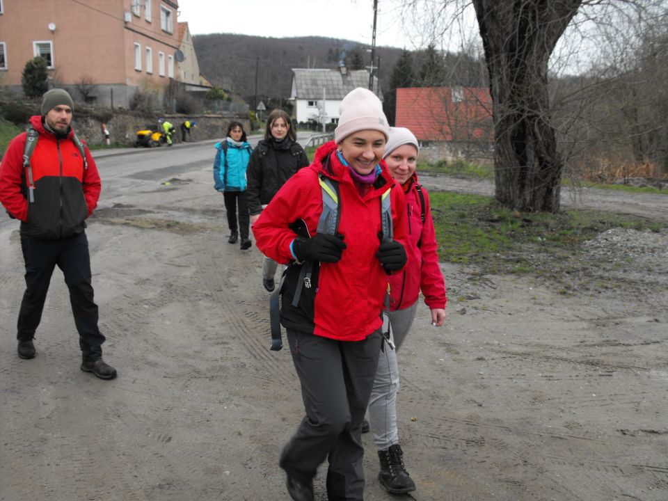 Wycieczka po Pogórzu Wałbrzyskim s002 - PTTK Strzelin