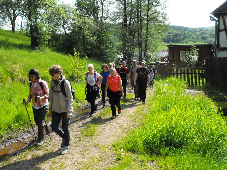 Wycieczka w Góry Wałbrzyskie s002 - PTTK Strzelin