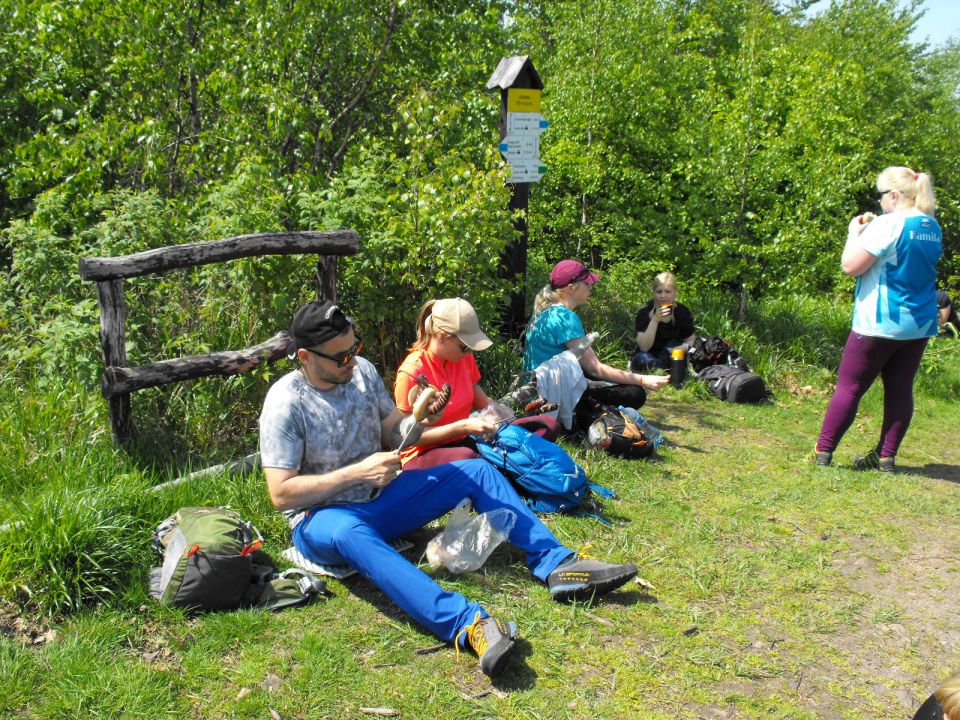 Wycieczka w Góry Wałbrzyskie s002 - PTTK Strzelin