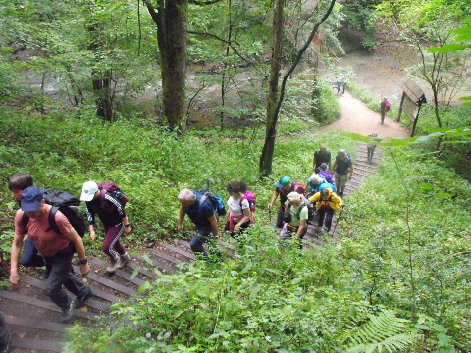 Wycieczka po Pogórzu Wałbrzyskim s002 - PTTK Strzelin