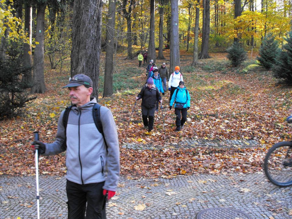 Wycieczka po Górach Wałbrzyskich s002 - PTTK Strzelin