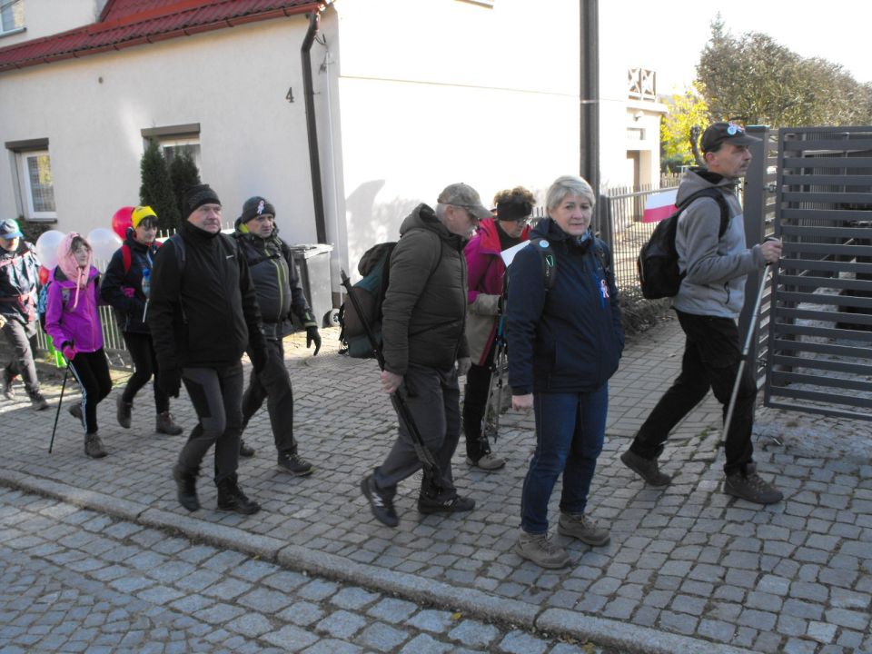 Wycieczka po Górach Wałbrzyskich s002 - PTTK Strzelin