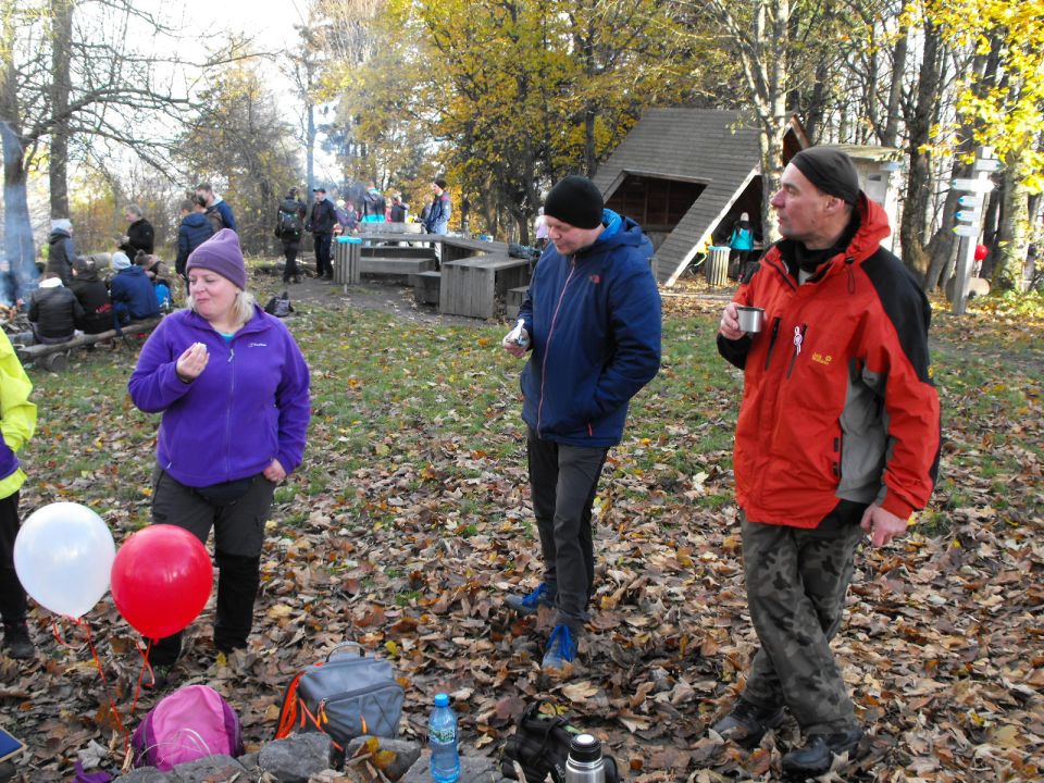 Wycieczka po Górach Wałbrzyskich s002 - PTTK Strzelin