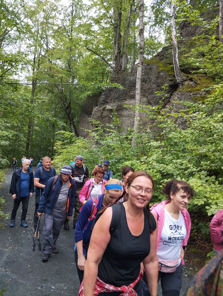 Wycieczka po Górach Wałbrzyskich s002 - PTTK Strzelin
