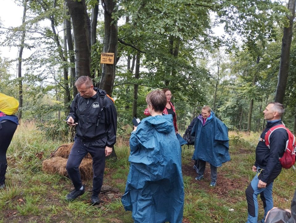 Wycieczka po Górach Wałbrzyskich s002 - PTTK Strzelin